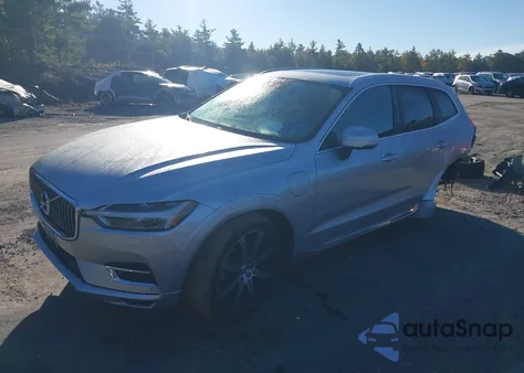 2020 Volvo Xc60 Hybrid T8 Inscription из США, поврежденный, VIN YV4BR0DL8L1554014